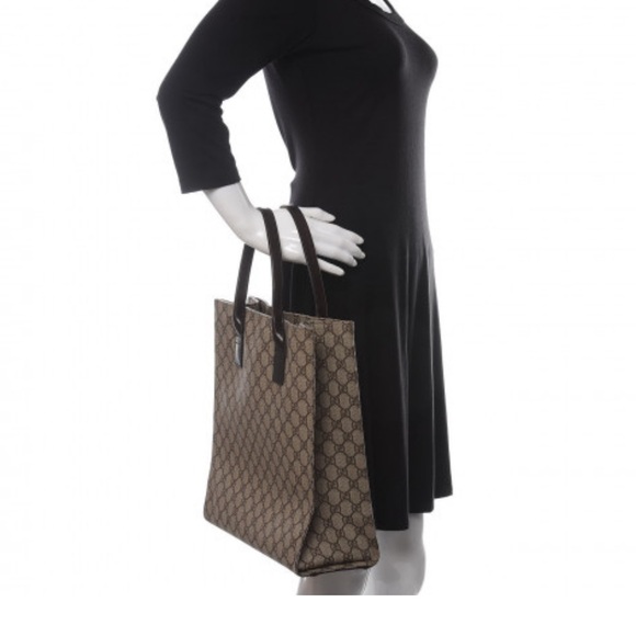 Gucci Brown Monogram Tote Bag - Picture 3 of 15